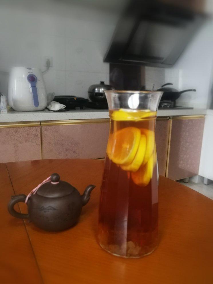 清凉一夏～柠檬冰红茶