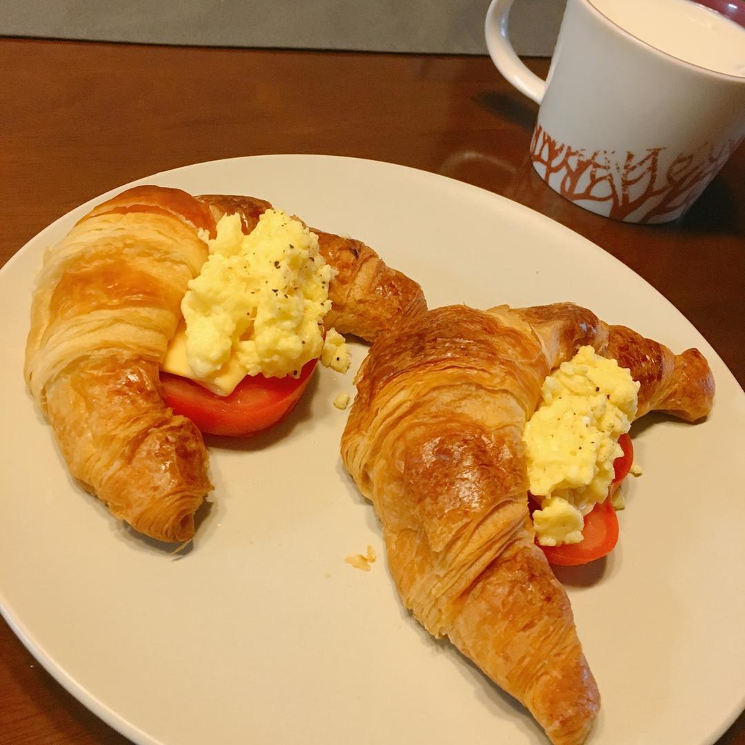 可颂三明治brunch