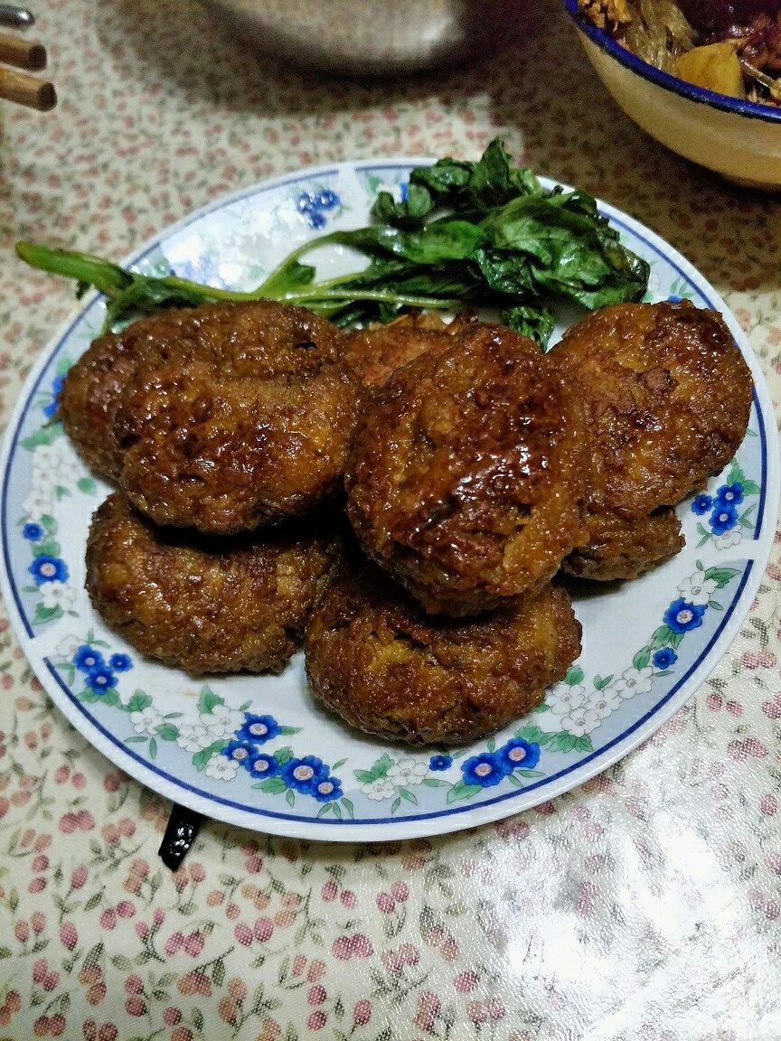 红烧狮子头
