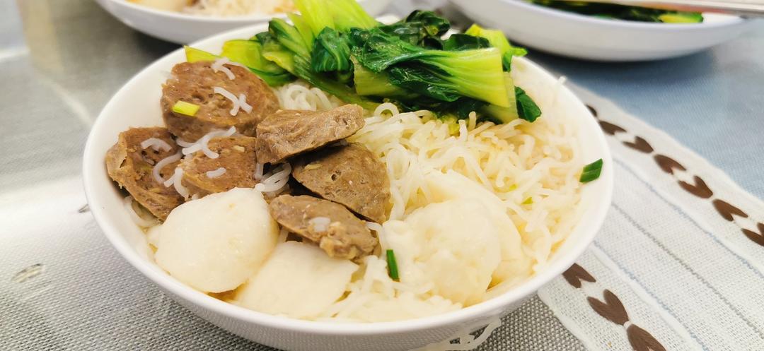 潮州汤米粉