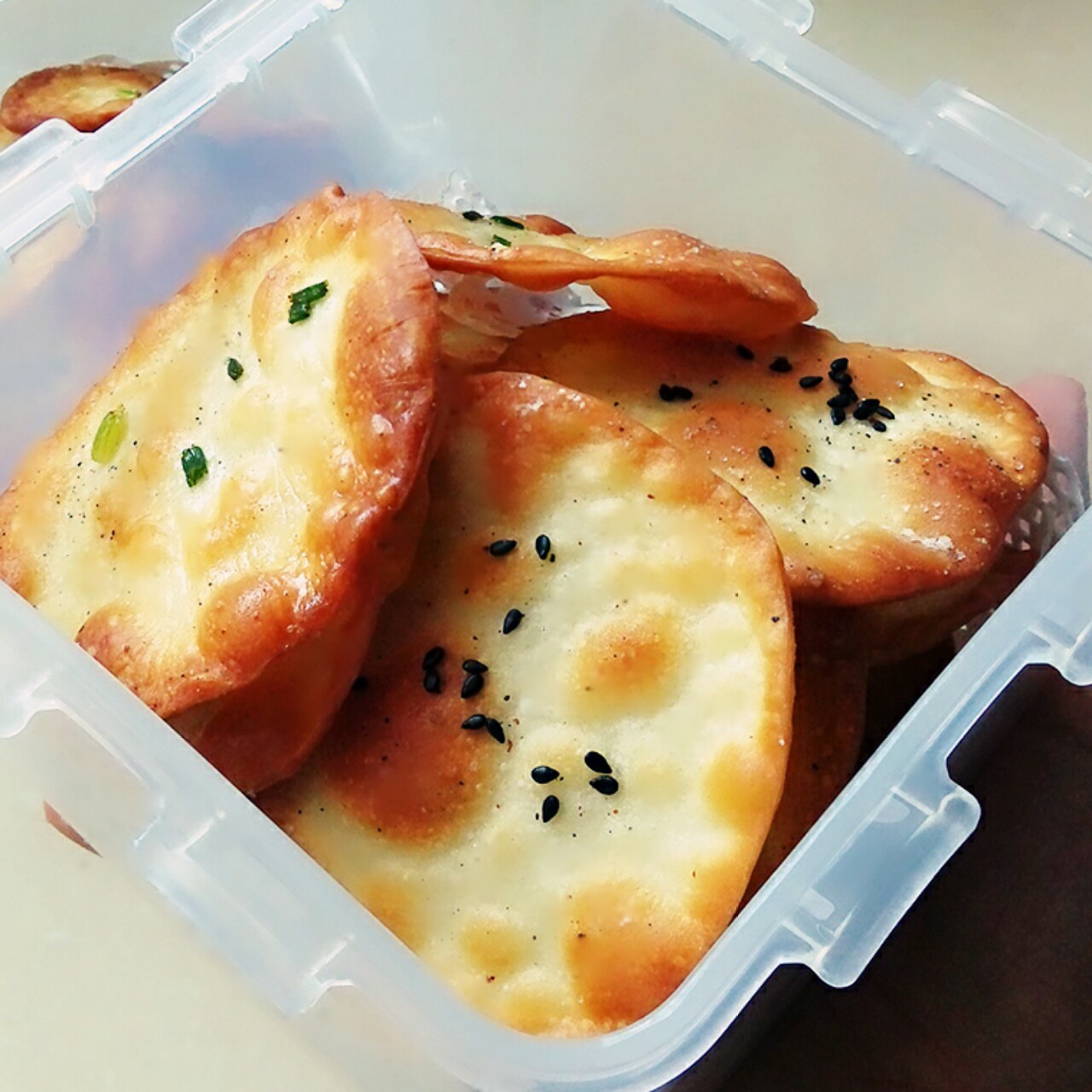 饺子皮的变身---咔嘣脆皮