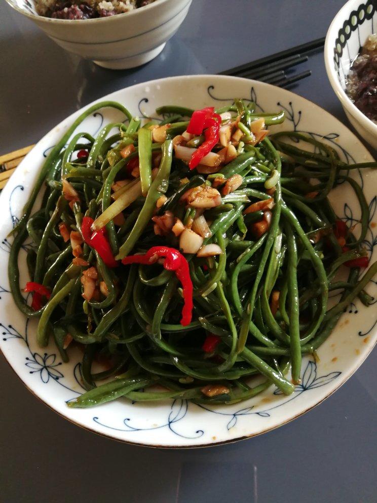 手撕豇豆