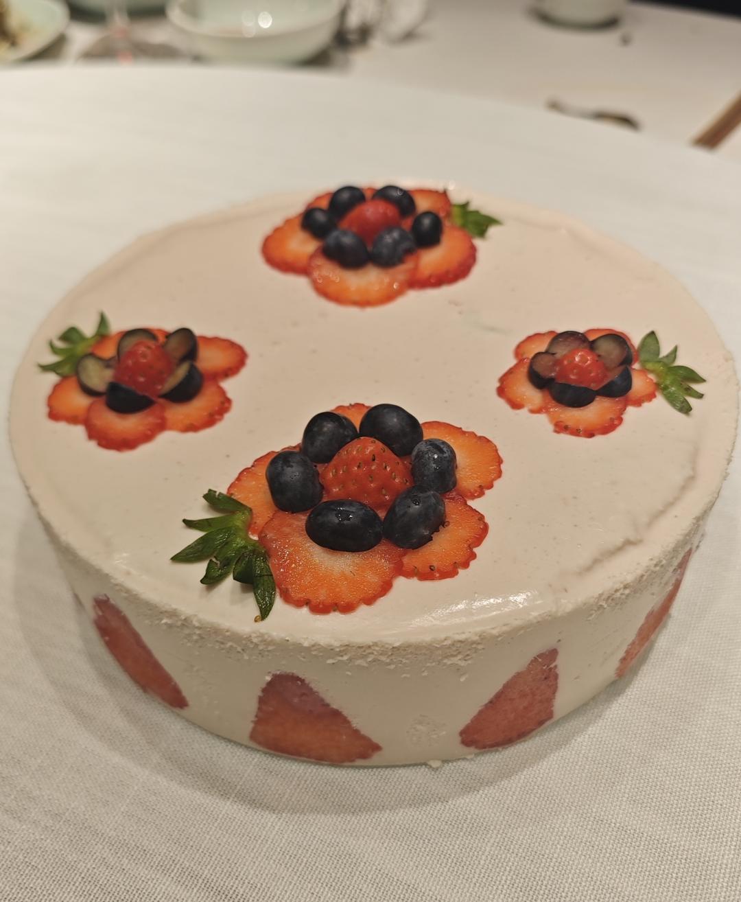 送你一朵小红花杯子蛋糕