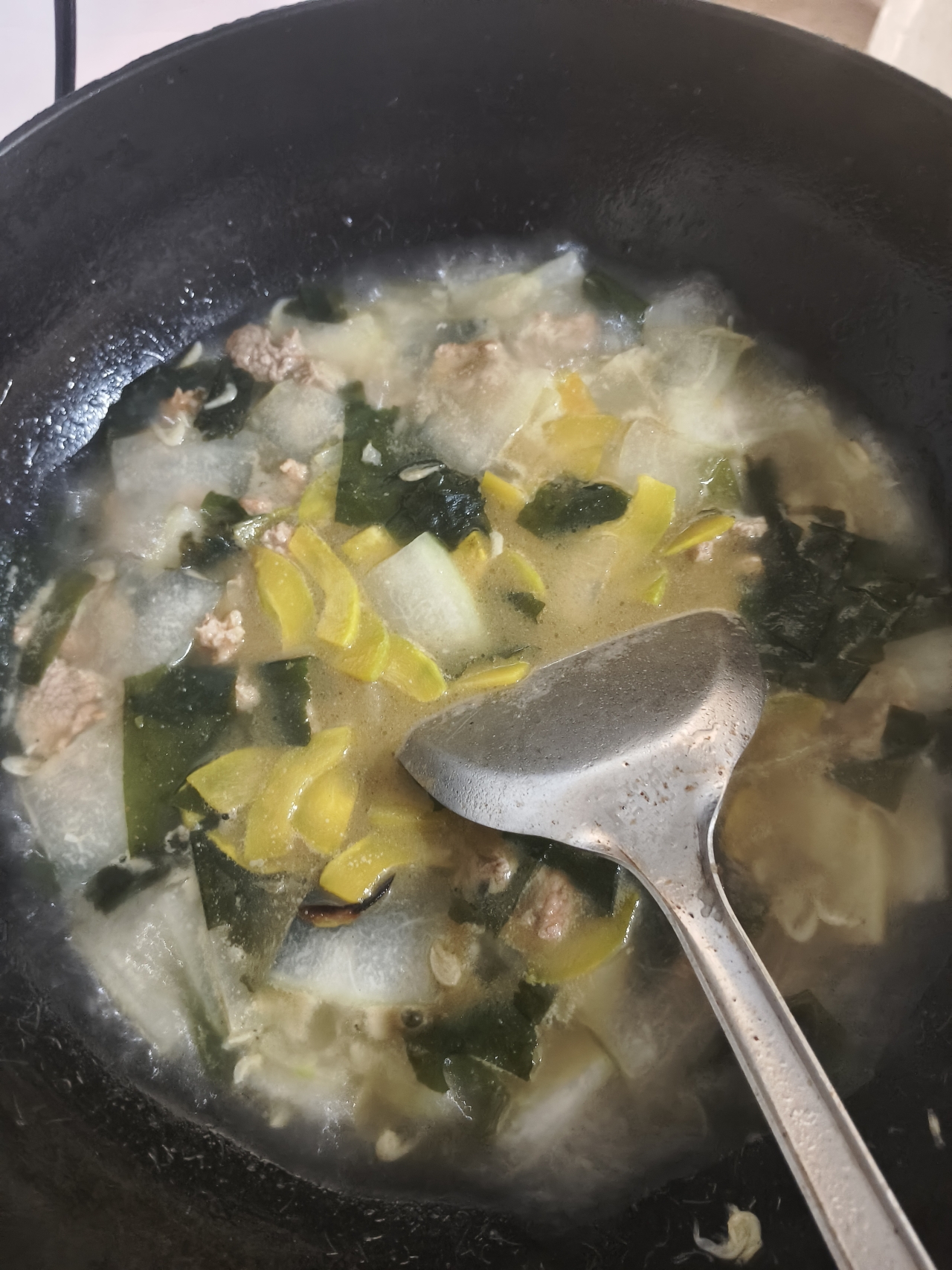 冬瓜裙带菜瘦肉汤的做法 步骤8