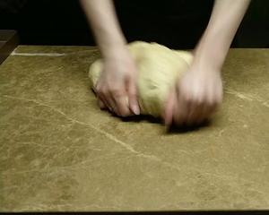 豆香奶油面包的做法 步骤5