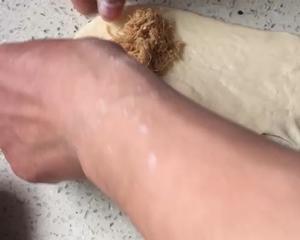 香辣肉松餐包的做法 步骤9