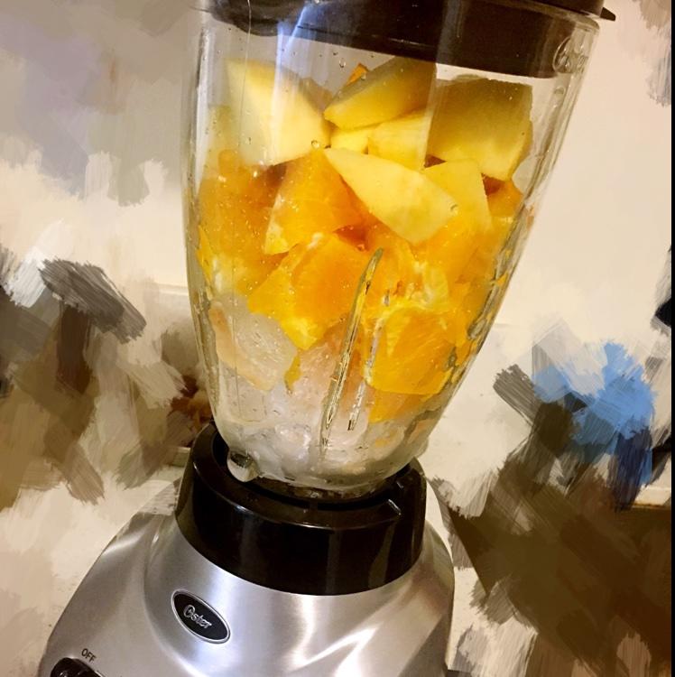 鲜榨鲜橙、苹果、芒果汁的做法