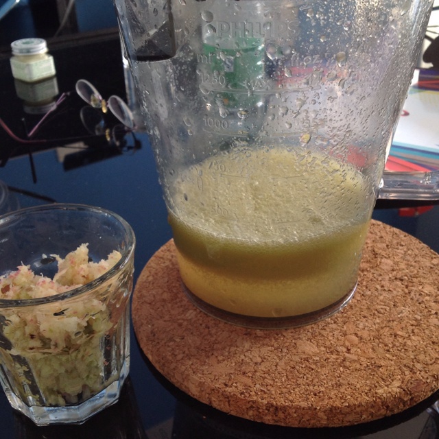 quneey做的hey juice排毒果蔬汁