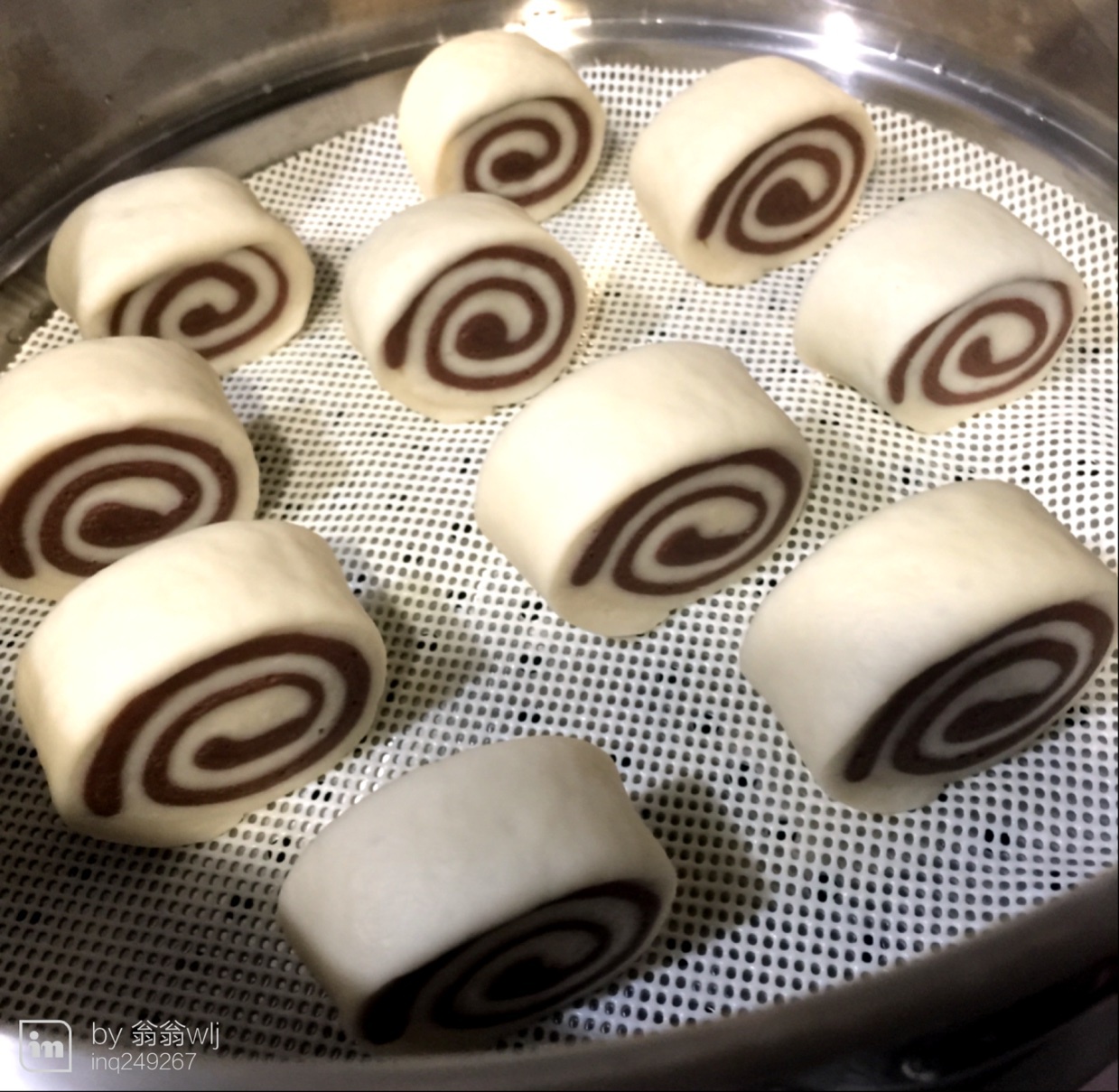 双色奶香刀切馒头