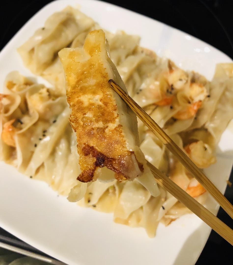 酥脆鲜虾锅贴