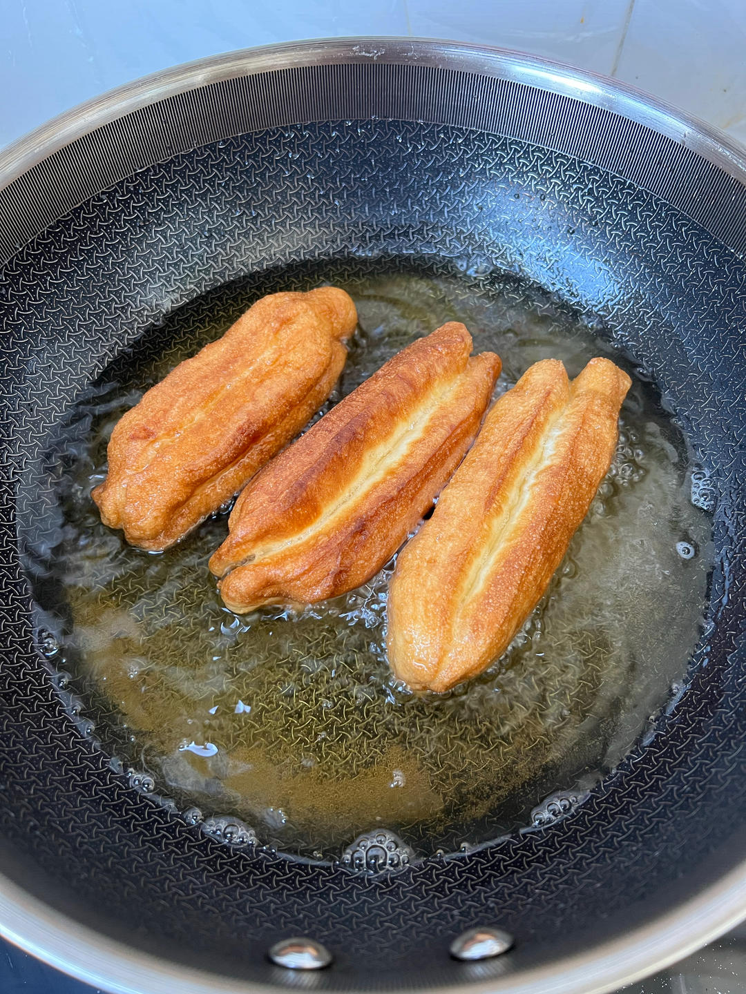 家庭版小油条 无需冷藏过夜 酵母版本 酥香可口各个空心 附细节视频详解