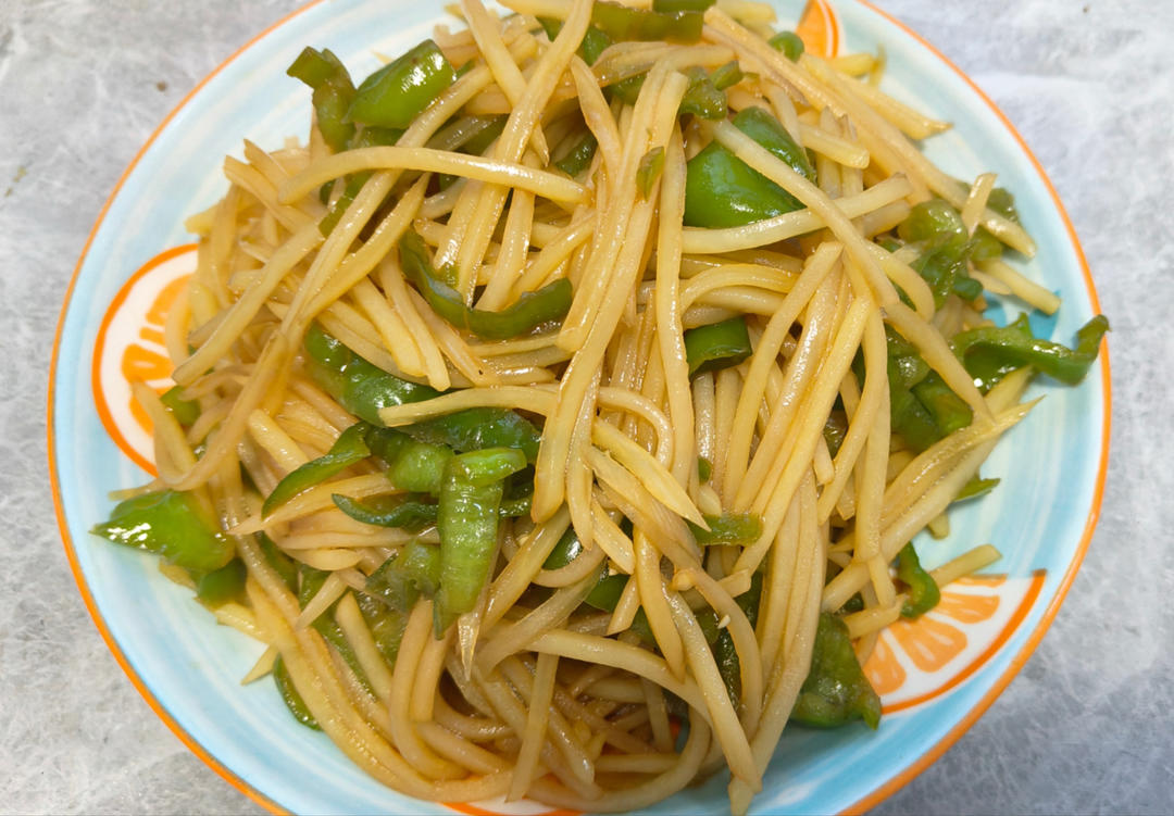 酸辣土豆丝的家常做法 超级下饭