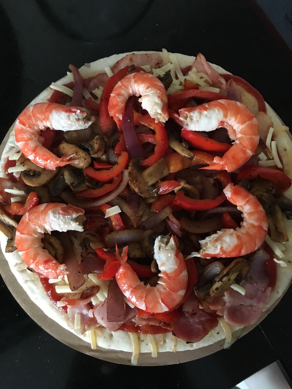 鲜虾培根披萨的做法 步骤7