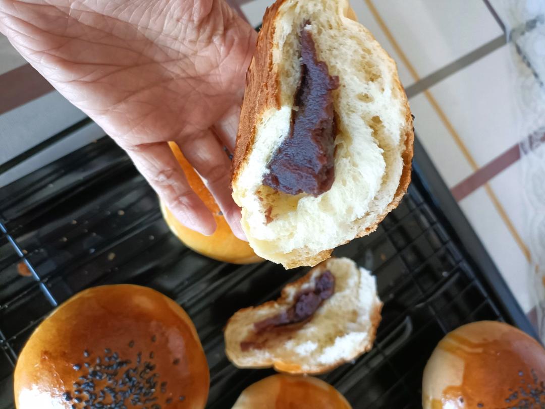 豆沙小面包