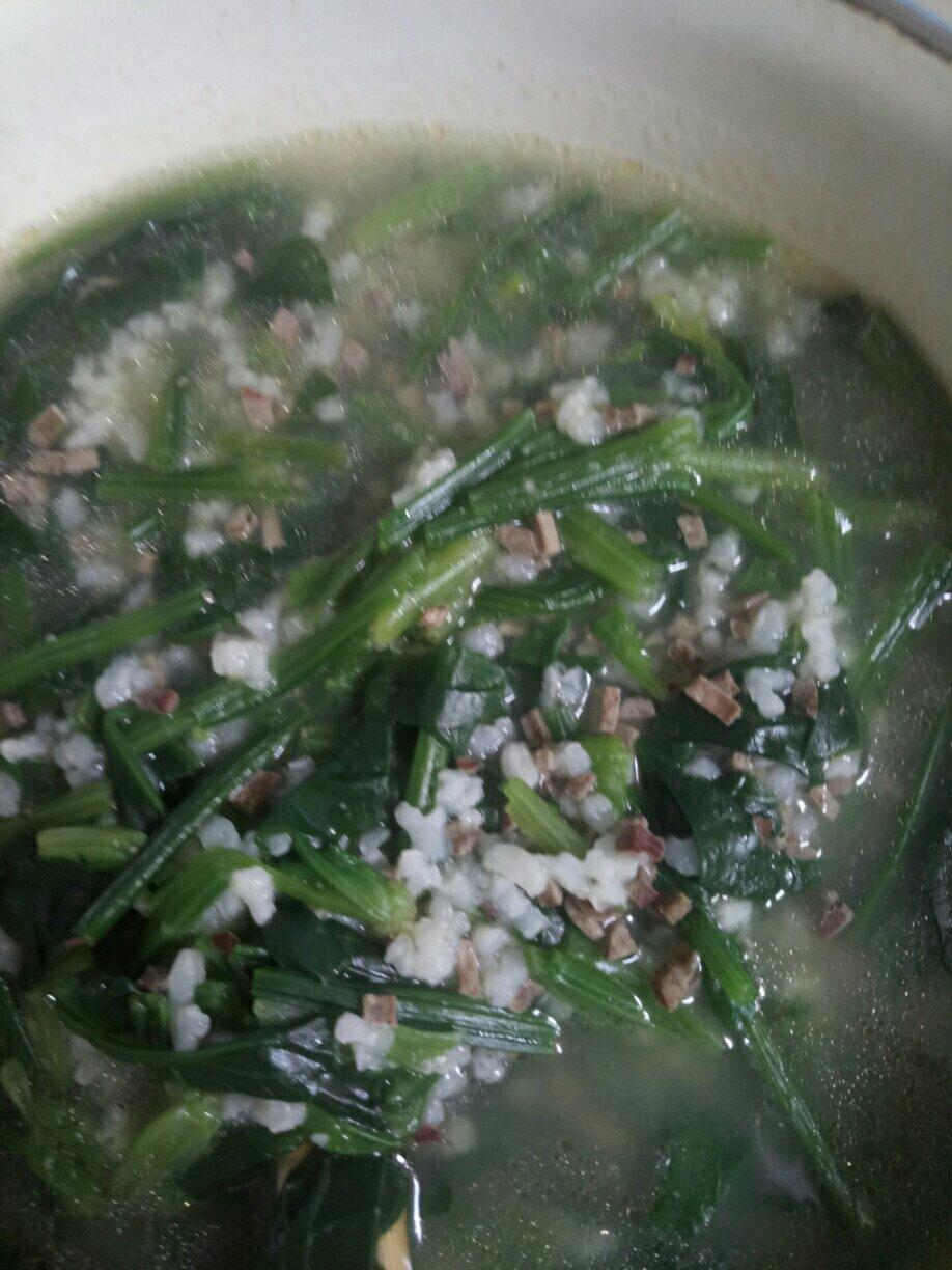 菠菜猪肝粥  宝宝辅食食谱