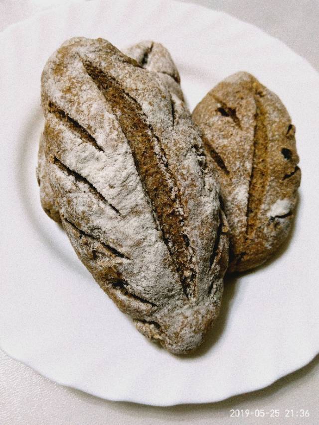 无油无糖全麦果干面包