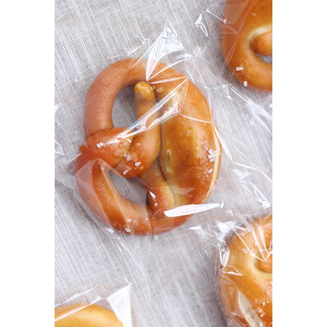 啤酒绝配-德国碱水包