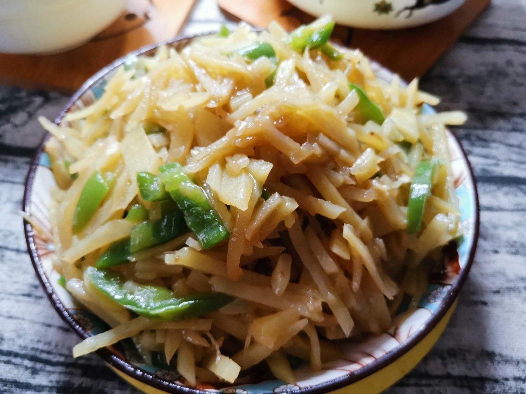 土豆青椒炒肉片