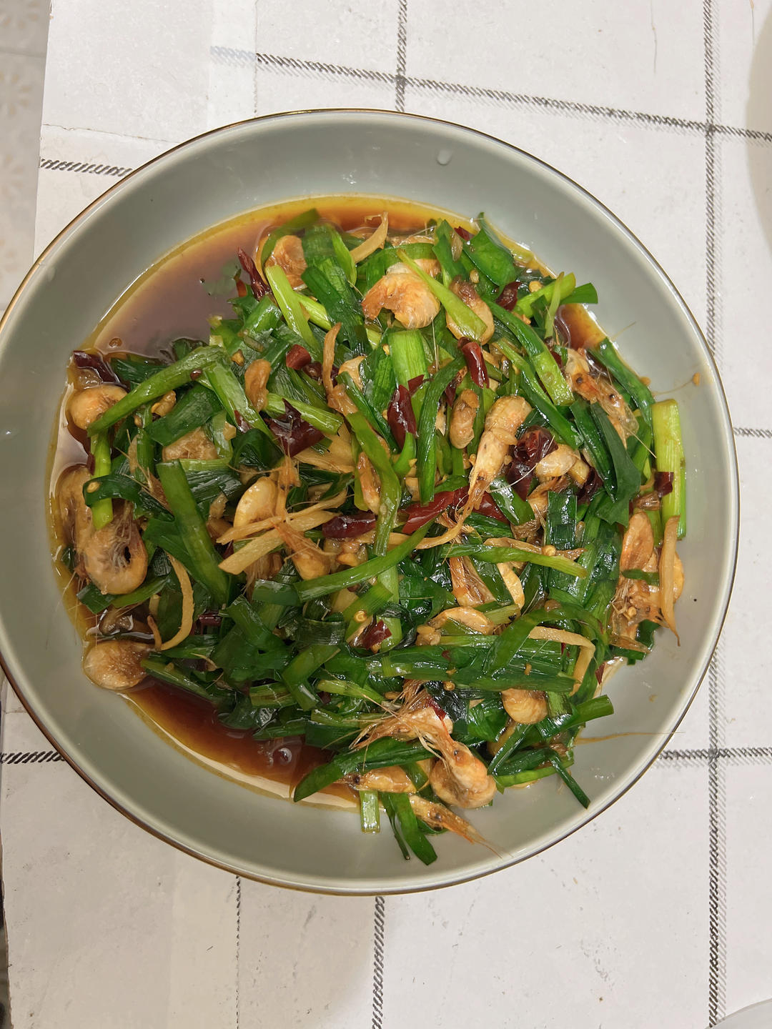 韭菜炒河虾，鲜美极了！一定要试一次