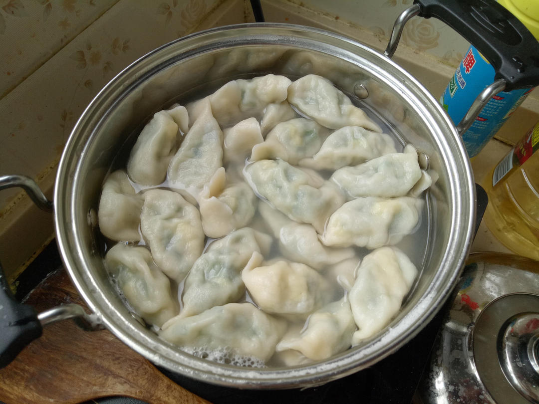 猪肉韭菜饺子