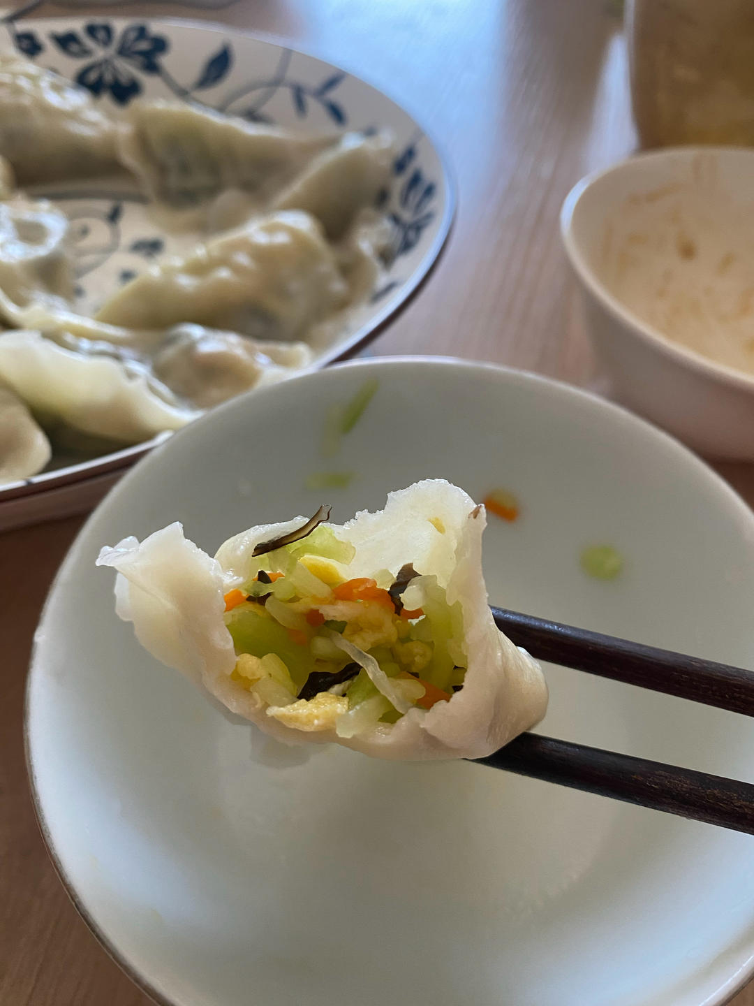 素三鲜馅饺子（木耳，黄瓜，鸡蛋）