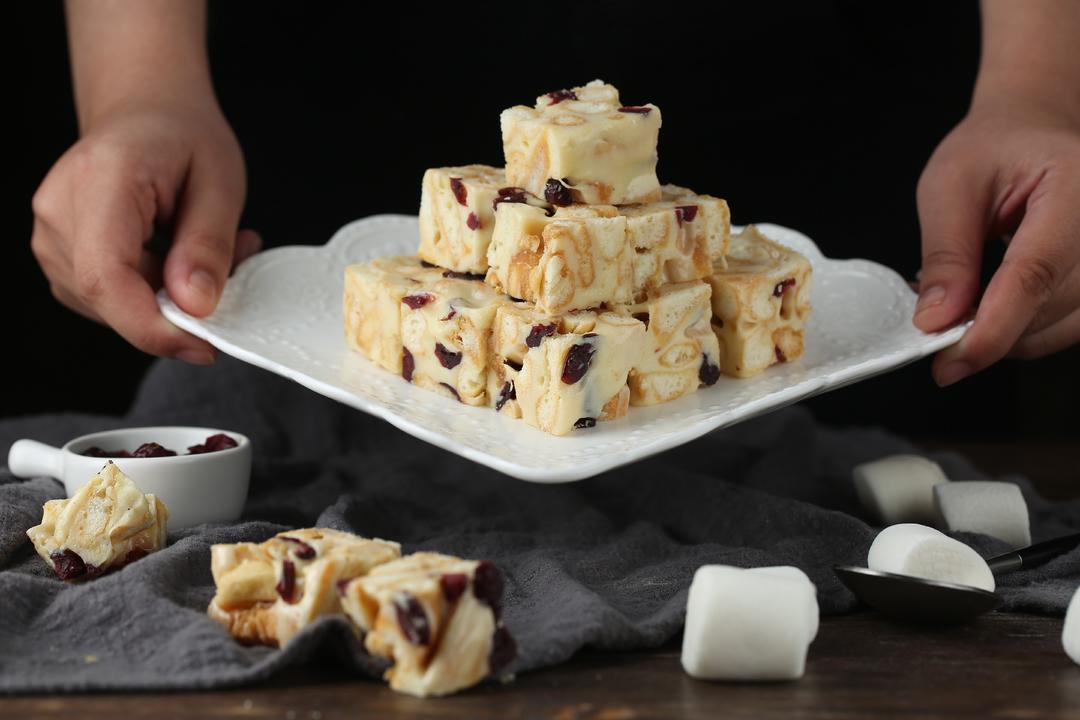 小展的下午茶│蔓越莓牛扎沙琪玛