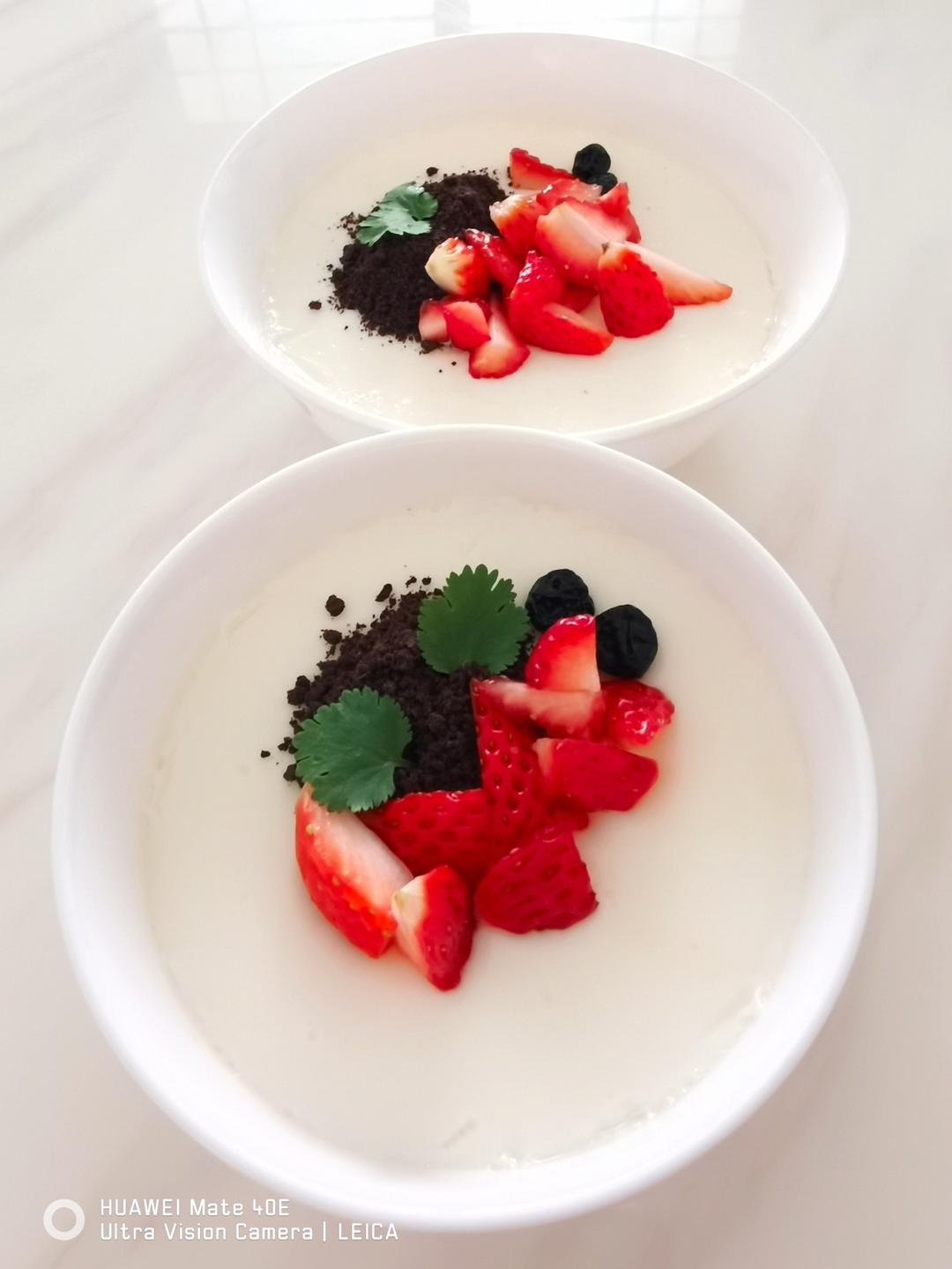 双皮奶，奶皮厚薄随意做