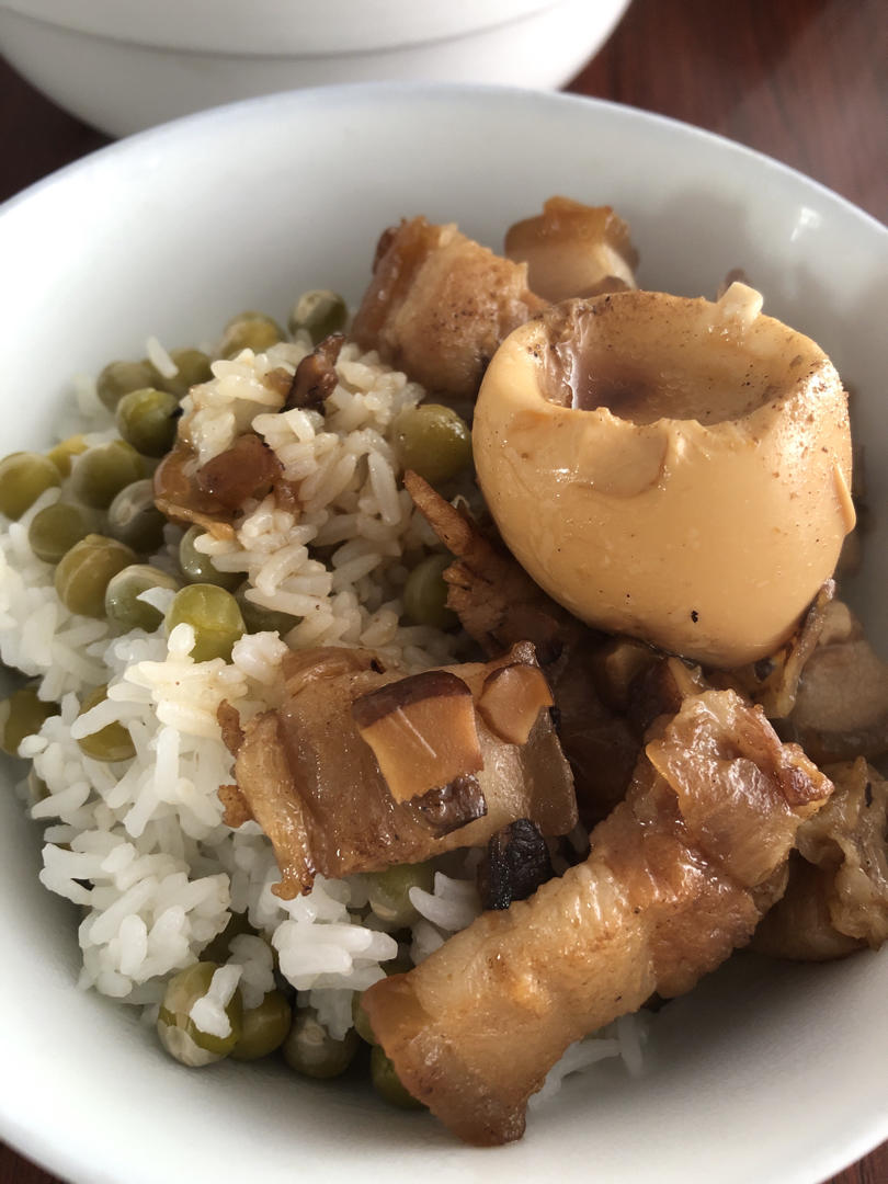 好吃到停不下来的卤肉饭