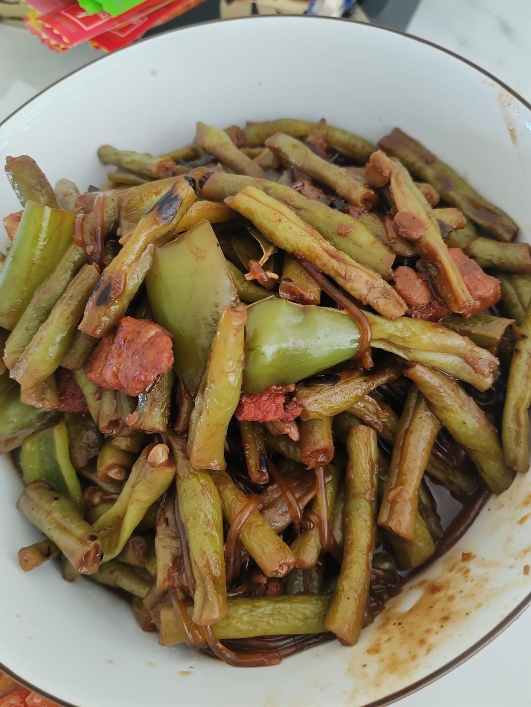 五花肉炖豆角粉条