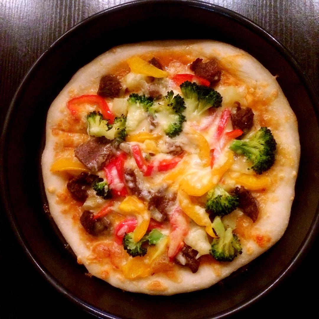 8寸纯手工什锦披萨