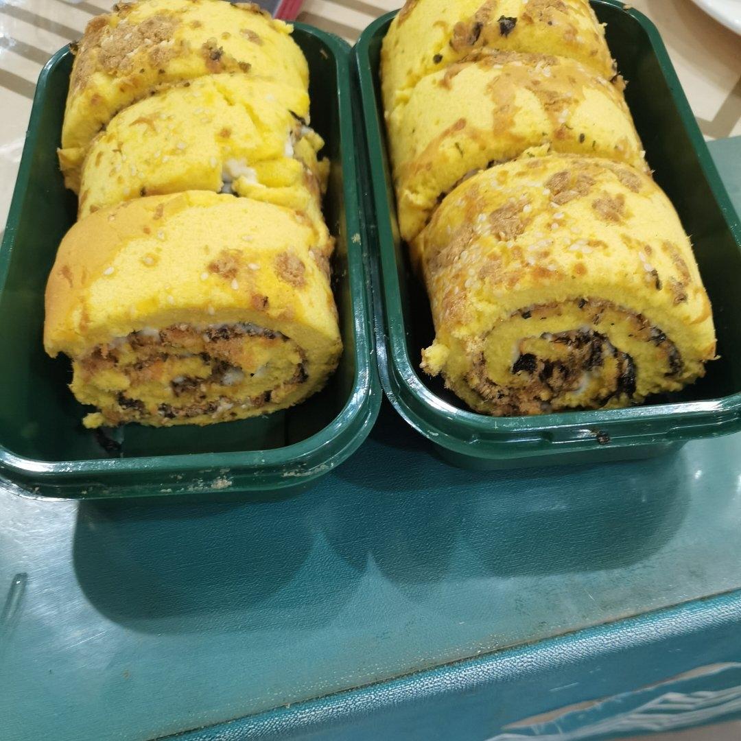 美味肉松卷-简单不开裂，零失误的蛋糕卷