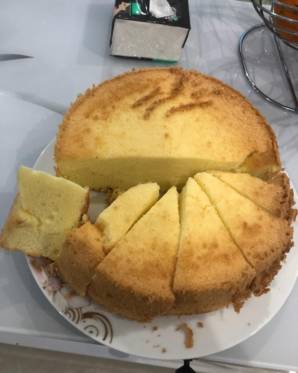 烤箱做蛋糕（戚风蛋糕的做法）