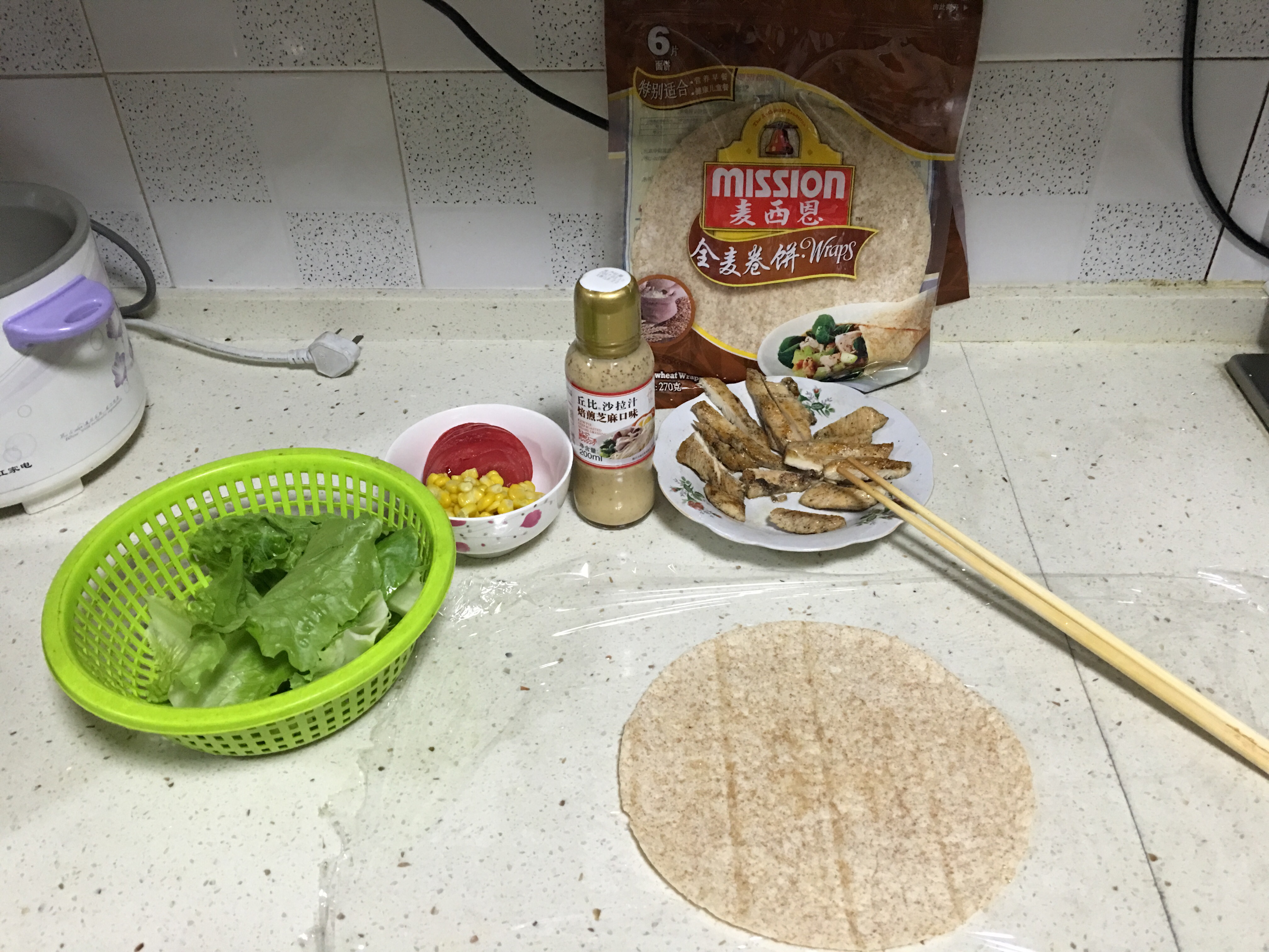 鸡肉蔬菜卷饼的做法 步骤3