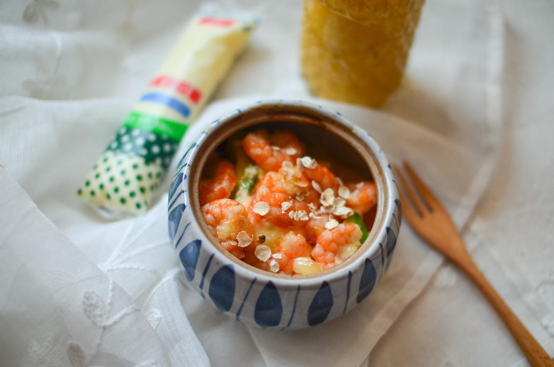 桂冠沙拉酱食谱-燕麦南瓜虾仁牛油果沙拉盅