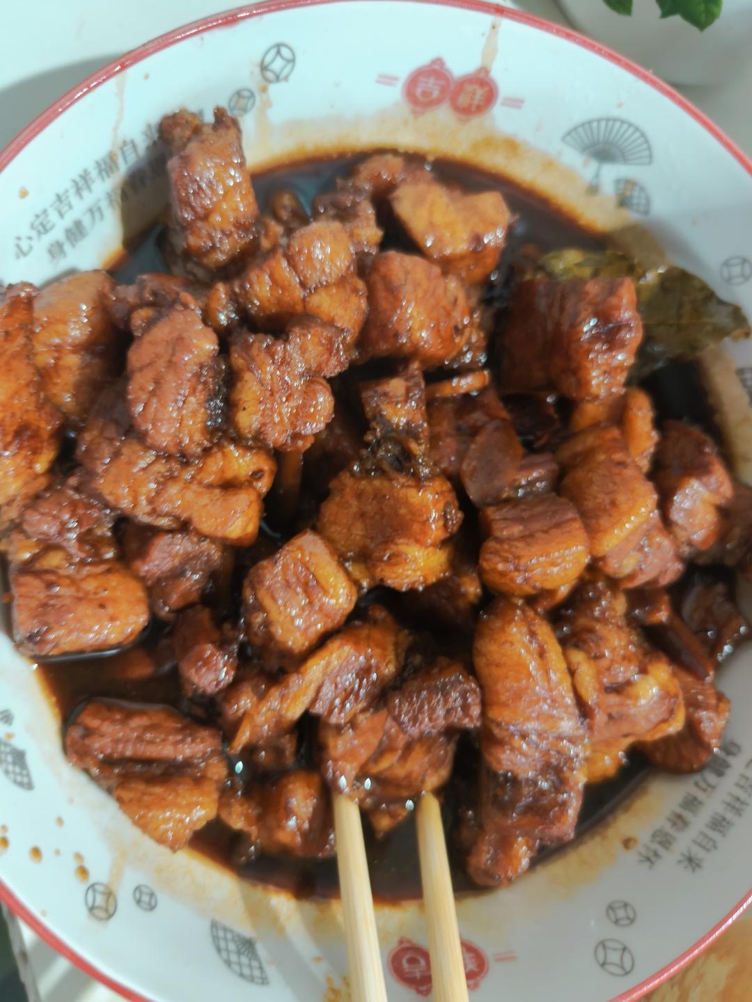不焯水不放油的家常红烧肉