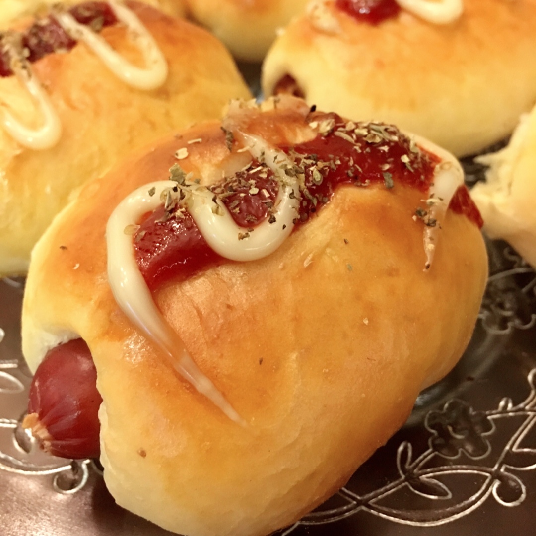 梨汁肉饼做的迷你肠仔小面包