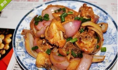 洋葱炒鸡的做法步骤图 洋葱炒鸡怎么做好吃 莫言catlam 下厨房