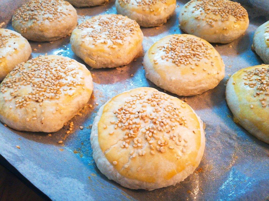 板栗飘香～新手都能学会的甜香板栗饼。(˶‾᷄ ⁻̫ ‾᷅˵)