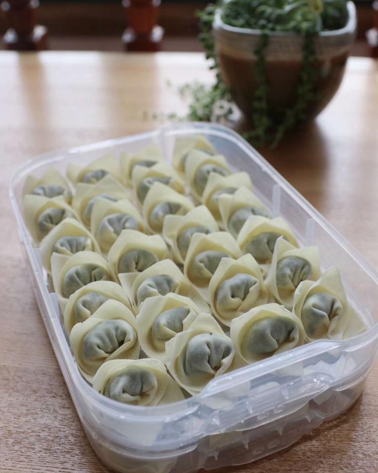 上海荠菜大馄饨