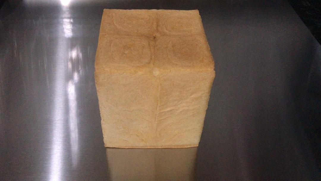 吐司，奶香手撕面包，超级香浓