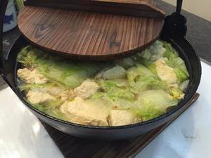 冬日里的白菜炖冻豆腐的做法 步骤5