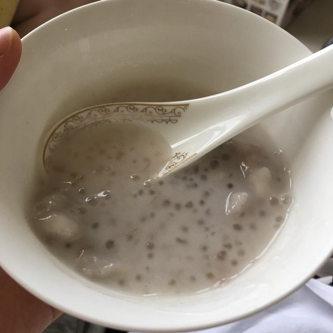 芋头椰汁西米露