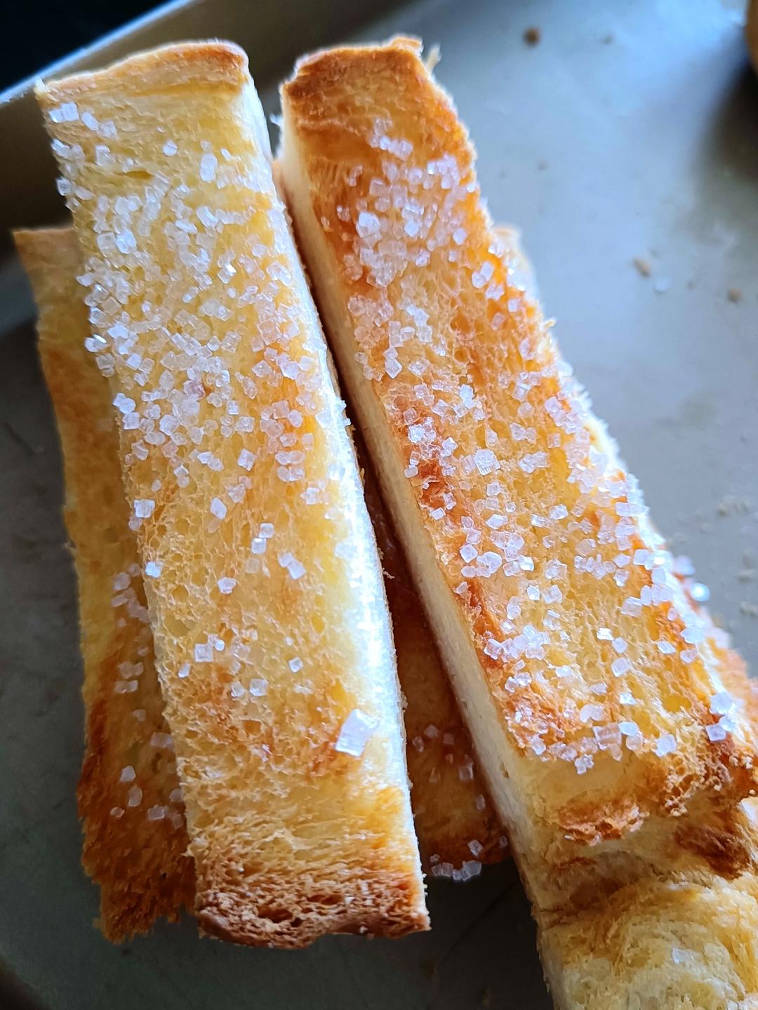 黄金烤吐司🍞条｜太香了