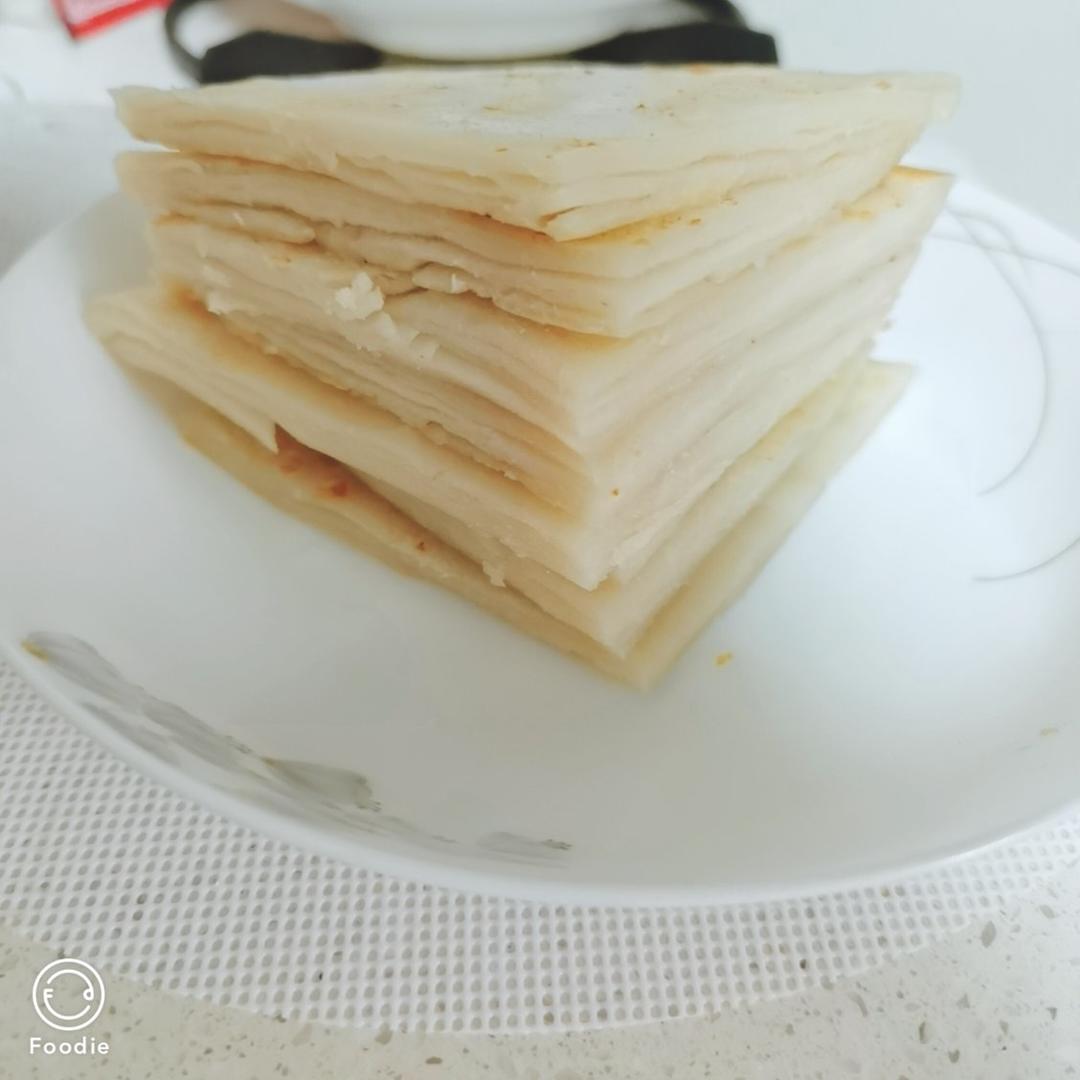 烙饼不硬的小窍门 掌握了你也能看出柔软多层凉了不硬的小油饼