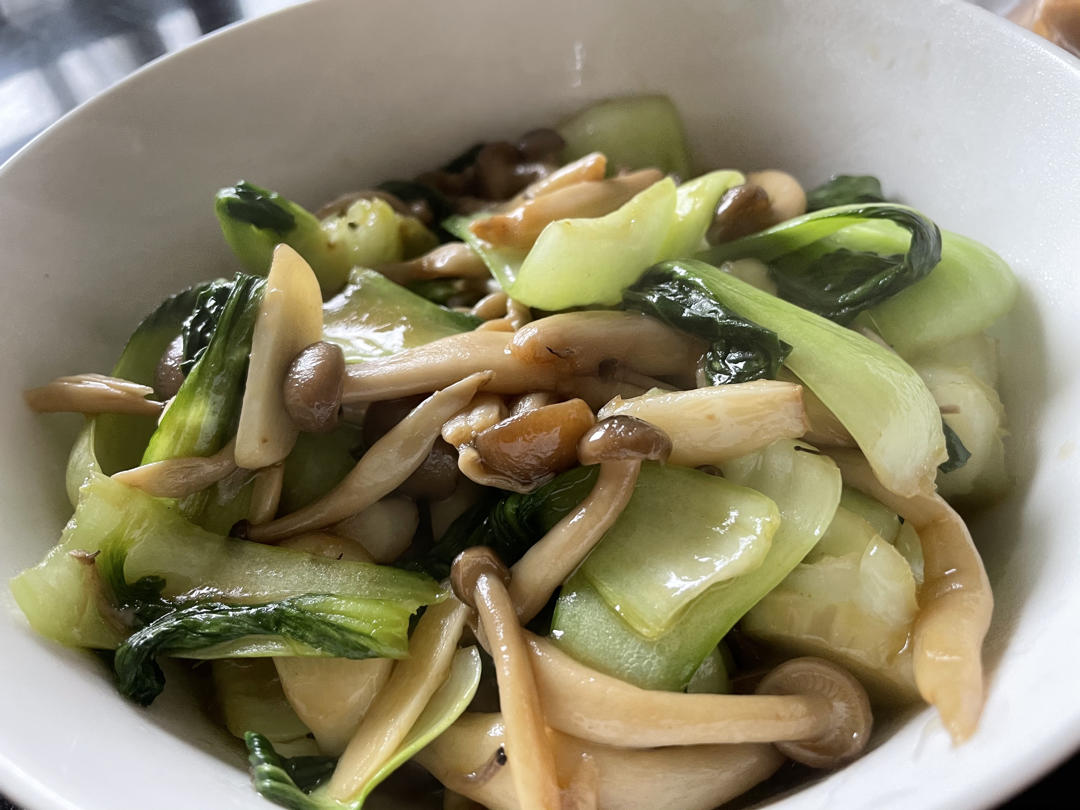 蟹味菇炒青菜