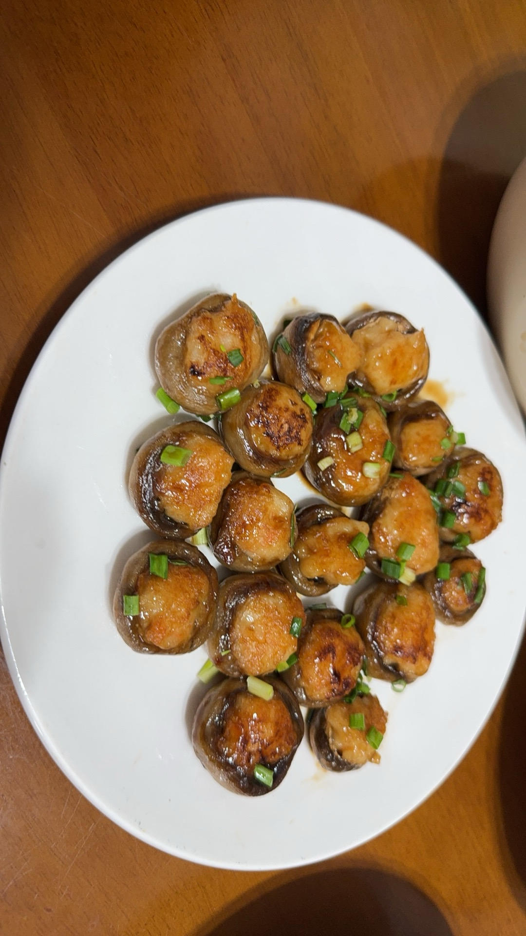 口蘑虾滑的做法