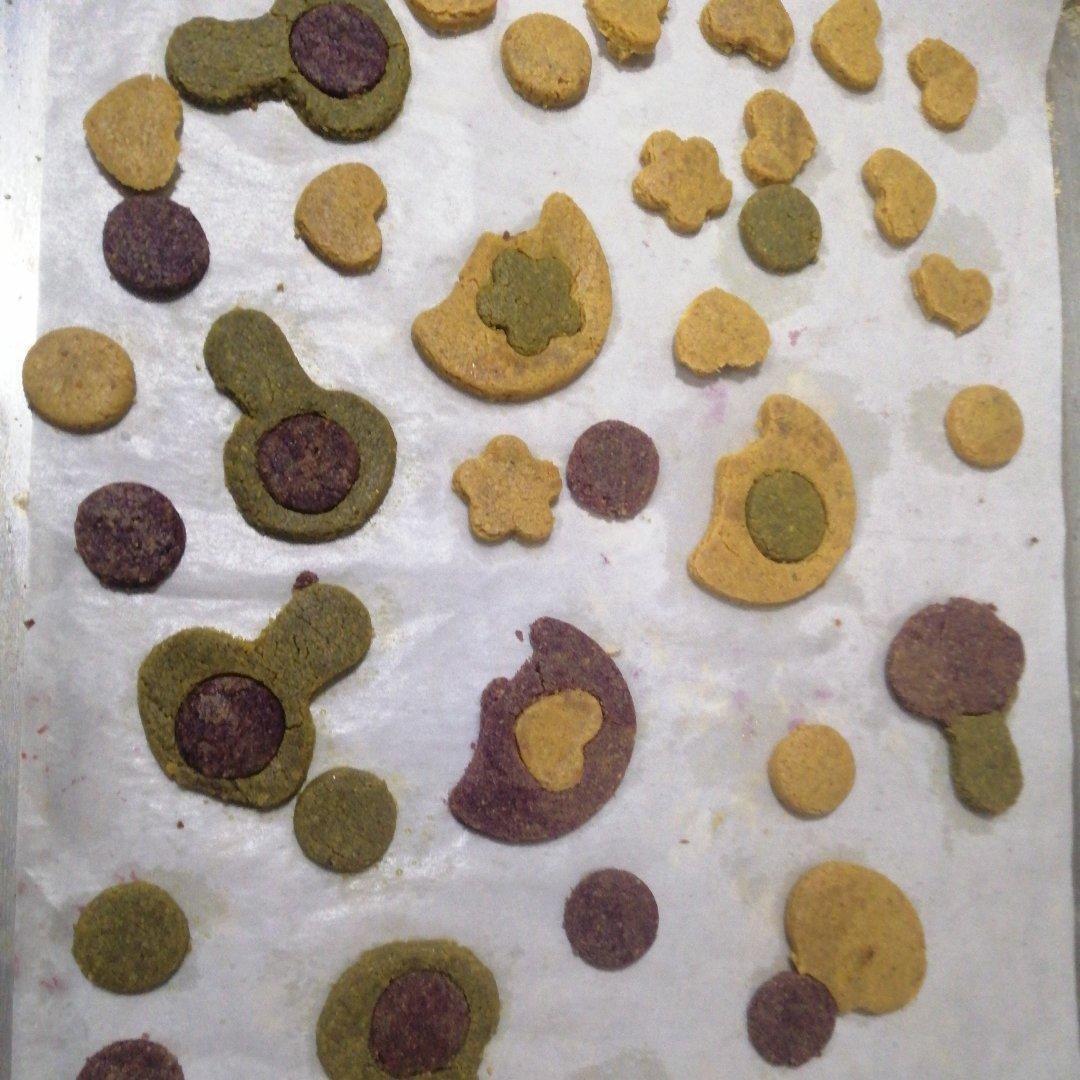 小花饼干