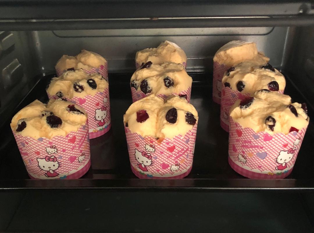 棉花纸杯蛋糕