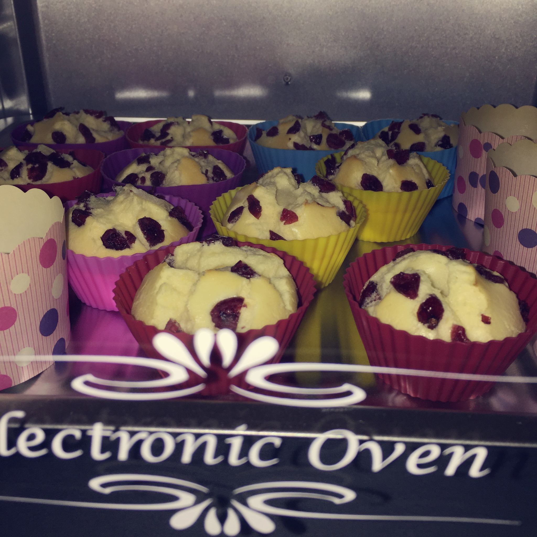 原味戚风纸杯蛋糕（烤箱做纸杯蛋糕）