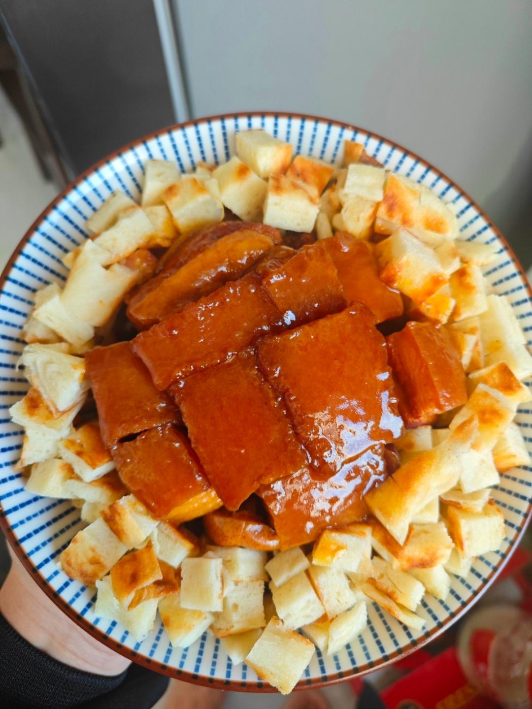 如何炖出不腻的东坡肉--酒店做法及家庭做法